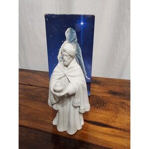 1982 Avon Nativity Collectibles The Magi‎ Balthazar Porcelain Figurine